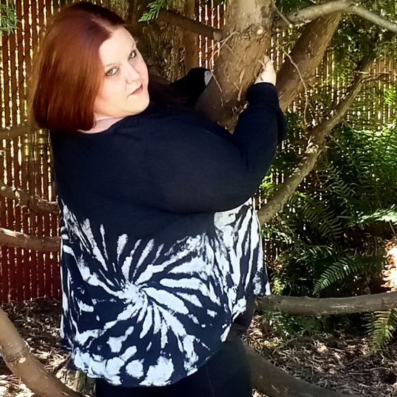 Greater Good Beaded Tie Dye Sheer Blouse Size 1X/2X - Picture 10 of 11